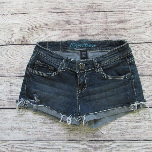 *2/$30* Ariya Distressed Jean Shorts - Picture 3 of 6